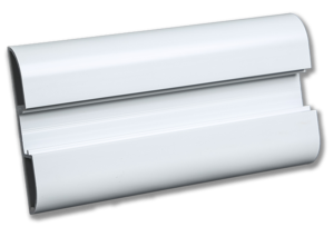LISSE DE PROTECTION PVC 100 mm AVEC CAPOT CACHE VIS - WP 100